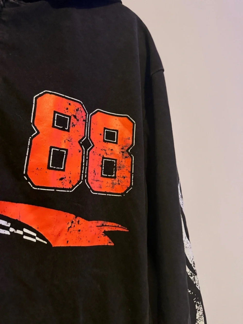 5/$25 🎉 Oversized Size Small Black Racing Hoodie